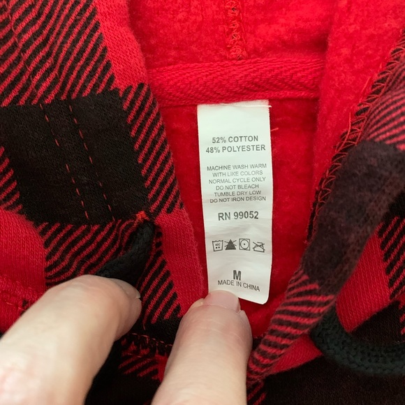 Disney Themed Christmas Sweatshirt Size Med Worn One Time Only Great for 🎄 - Picture 5 of 8